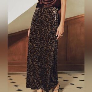NWT Commense Leopard Print Velvet Mermaid Hem Maxi Skirt